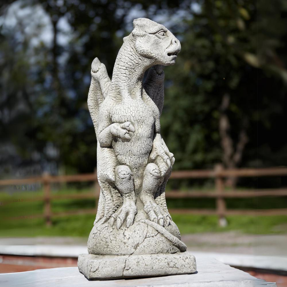 Dragon Kiss/No Kiss Pair Stone Garden Ornaments