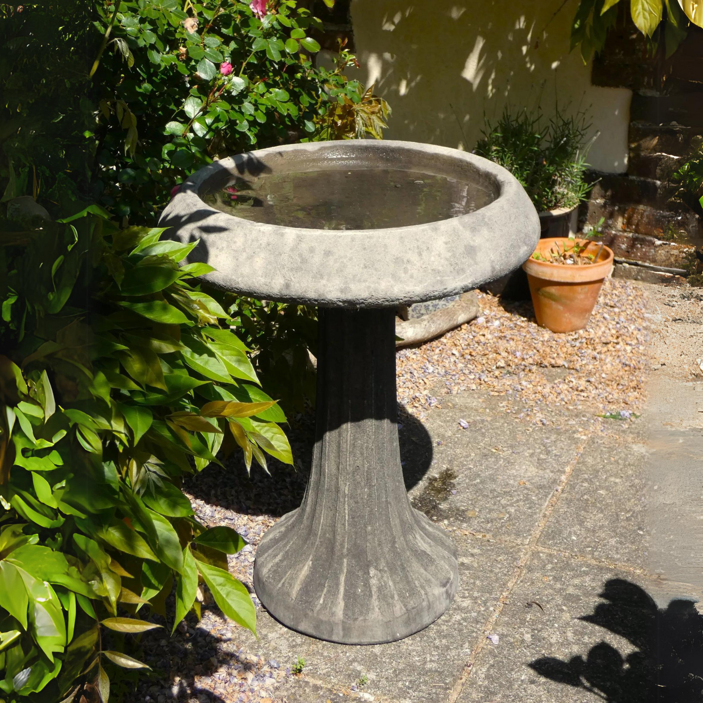 Fluted Birdbath Stone