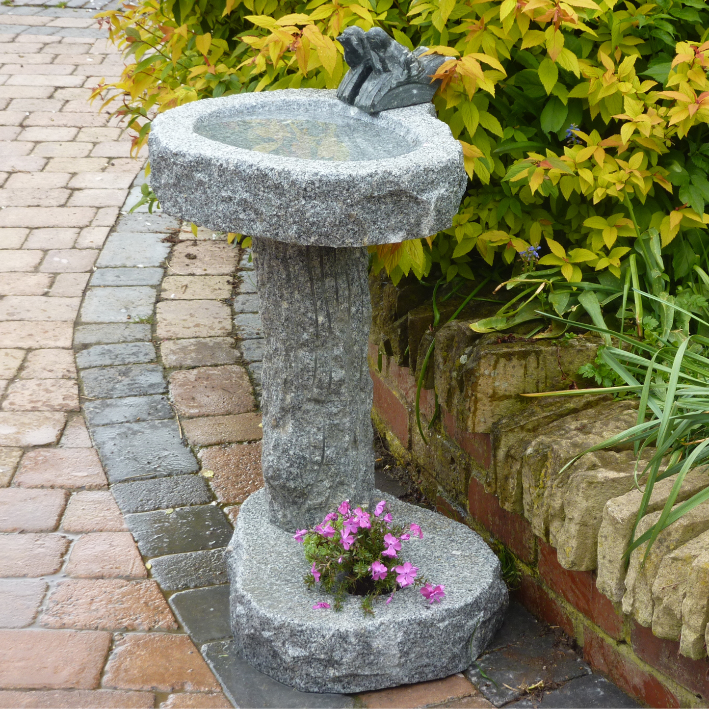 Grey Granite Bird Bath with Planting Pot
