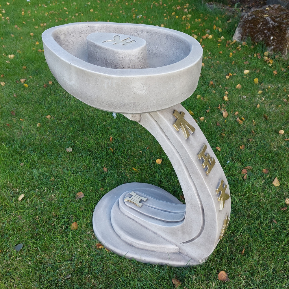 Oriental Curved Bird Bath