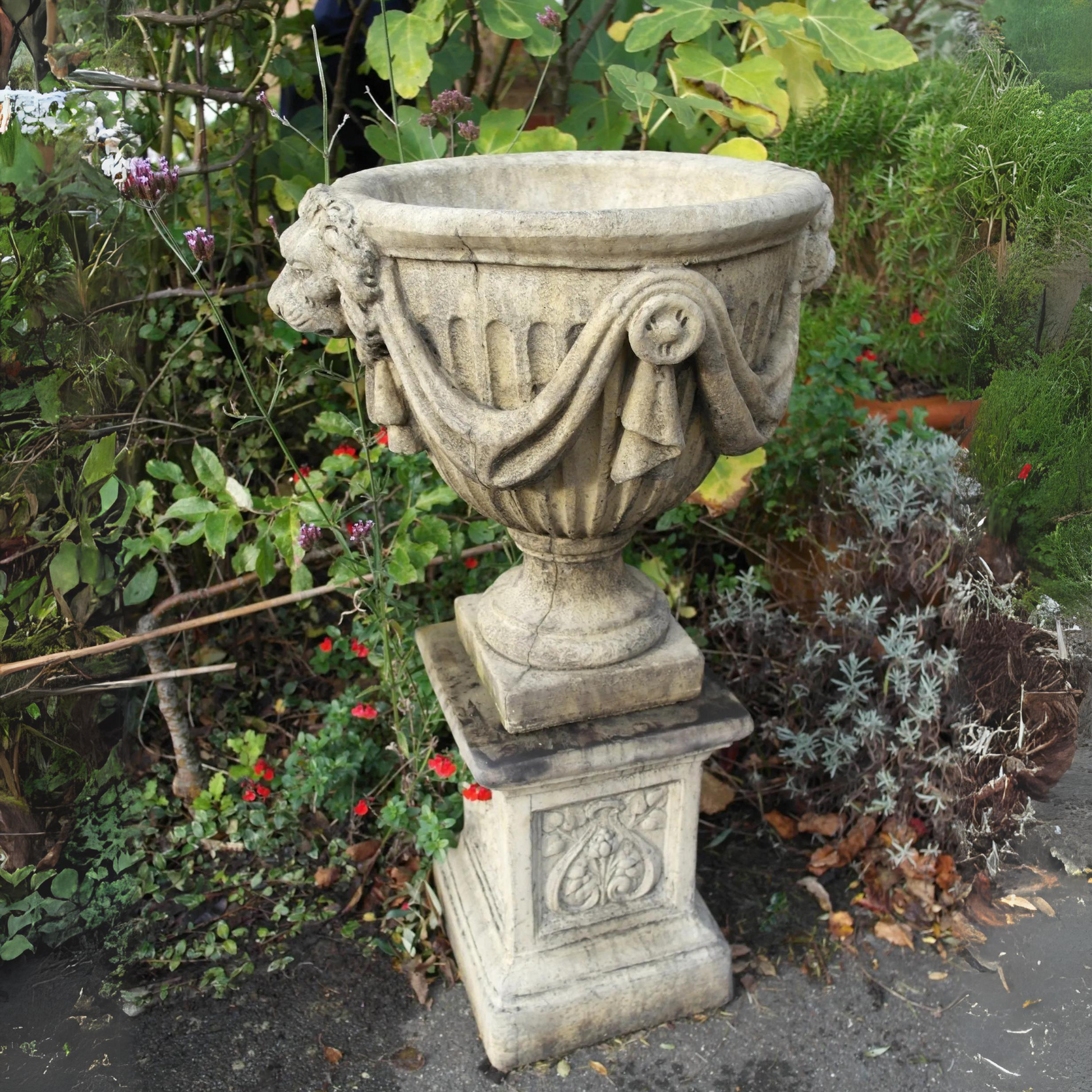 Lions Head Stone Vase Garden Ornament