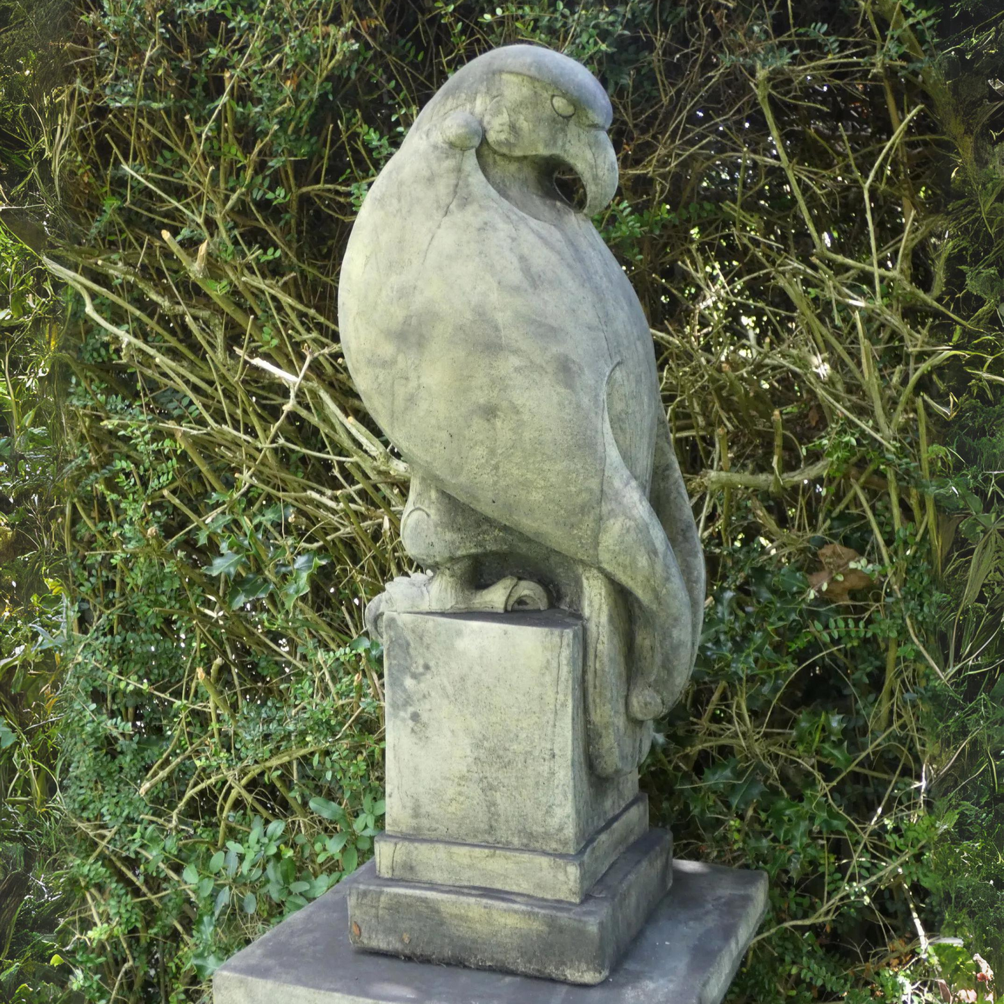 Nouveau Eagle Bird Stone Garden Ornament