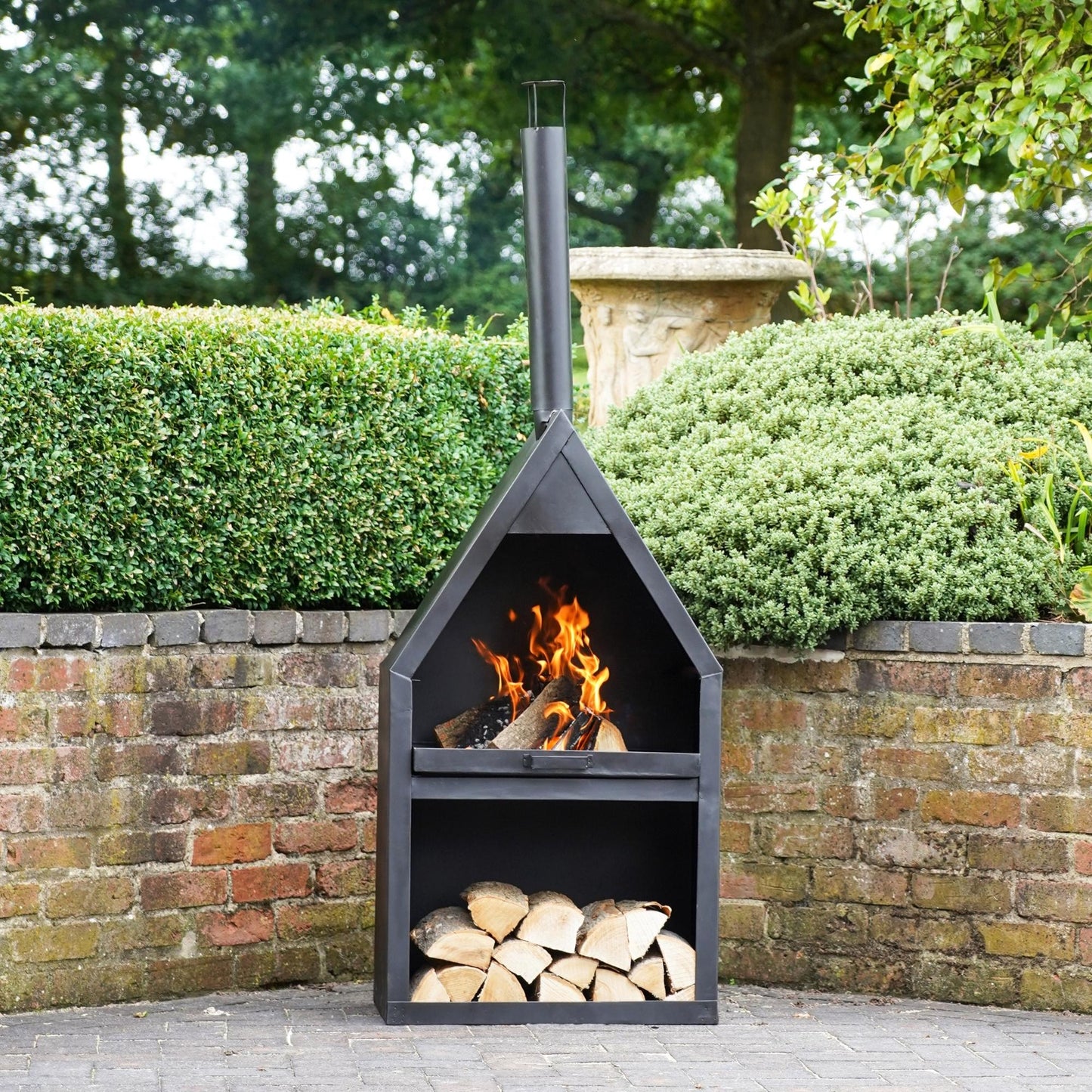 Outdoor Henley Fireplace with Grill Iron