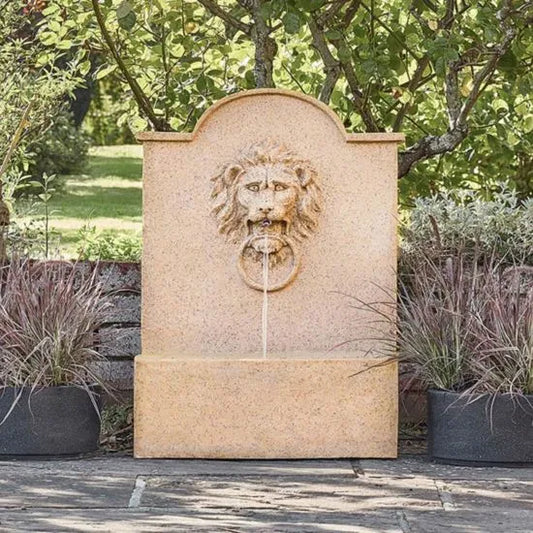 Outdoor Luxury Lion Water Feature Sandstone