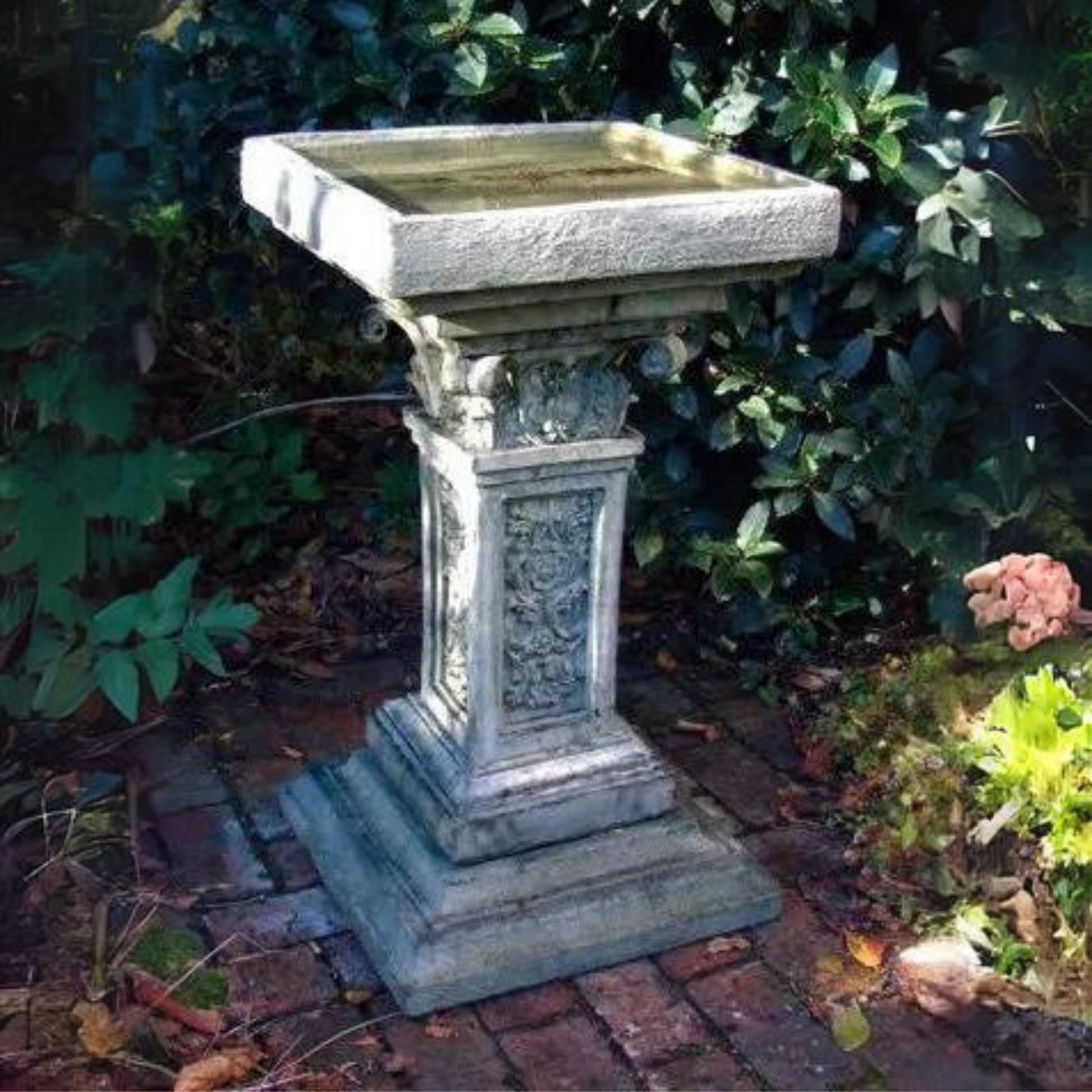 Rococo Birdbath Stone