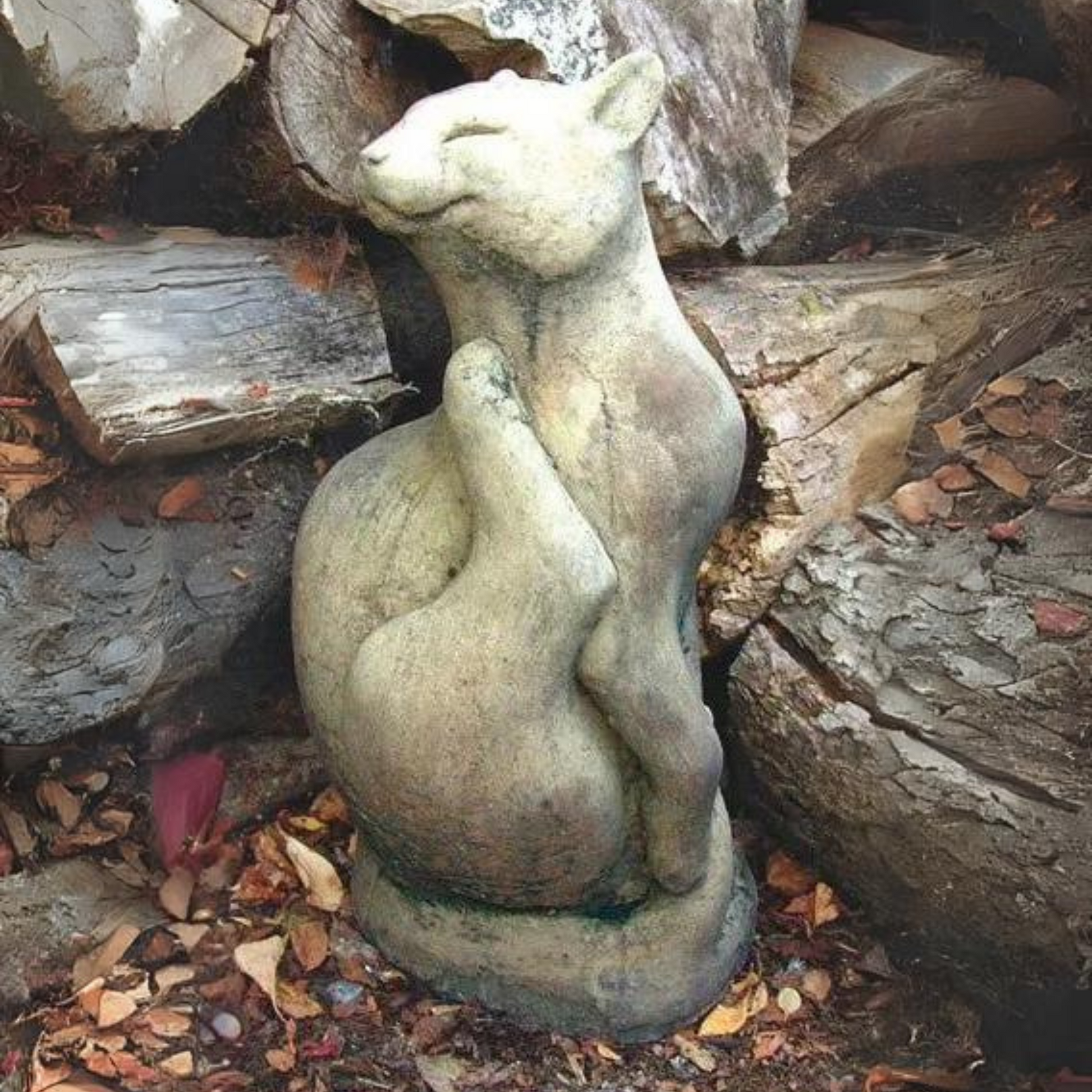 Scratching Cat Stone Garden Ornament