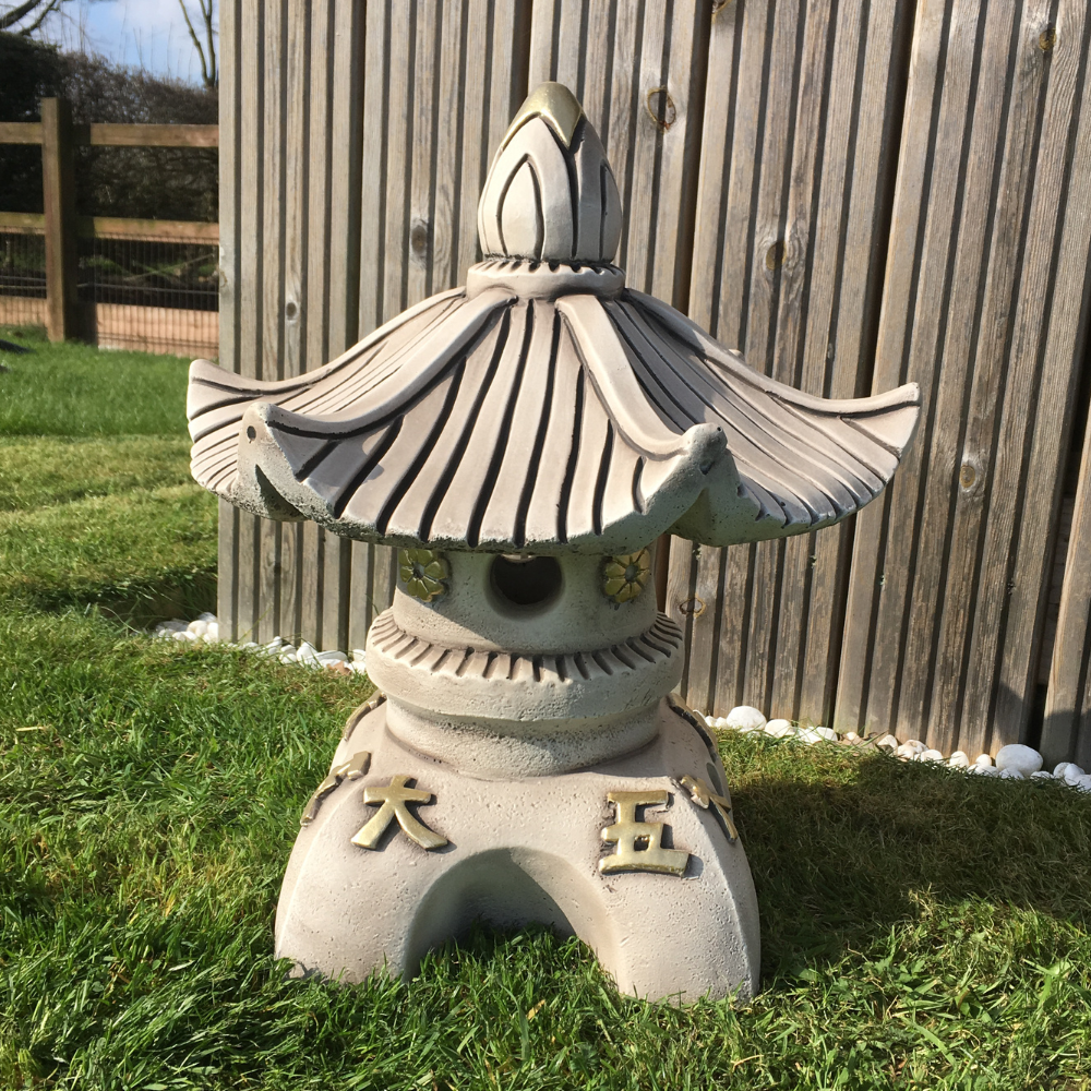 Single Top Pagoda Oriental Garden Ornament