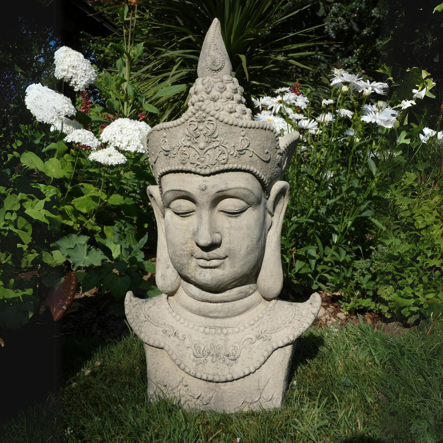 Thai Buddha Head Oriental Stone Garden Ornament