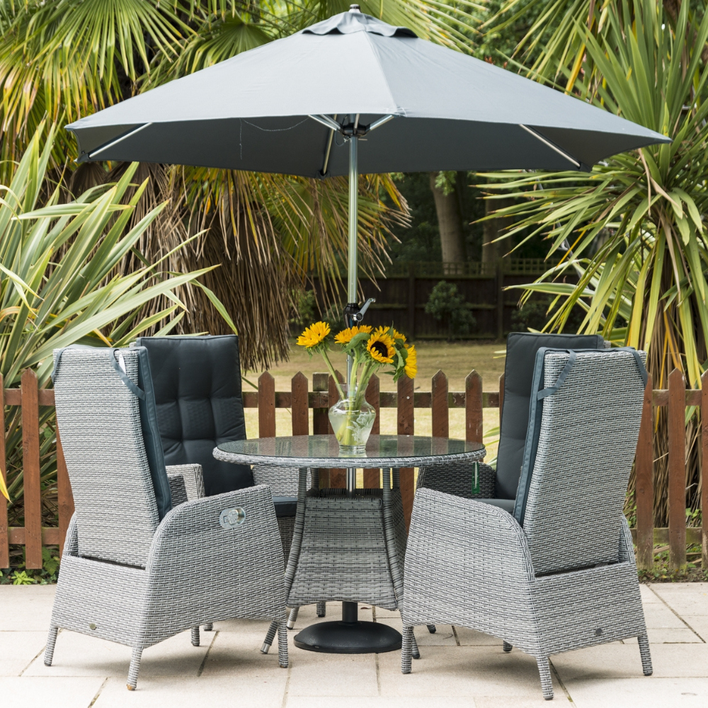 Sandringham/Chatsworth 4 Reclining Armchair Dining Set with 4 Chairs, 1.2m Round Table, 2.5m Round Parasol & 15kg